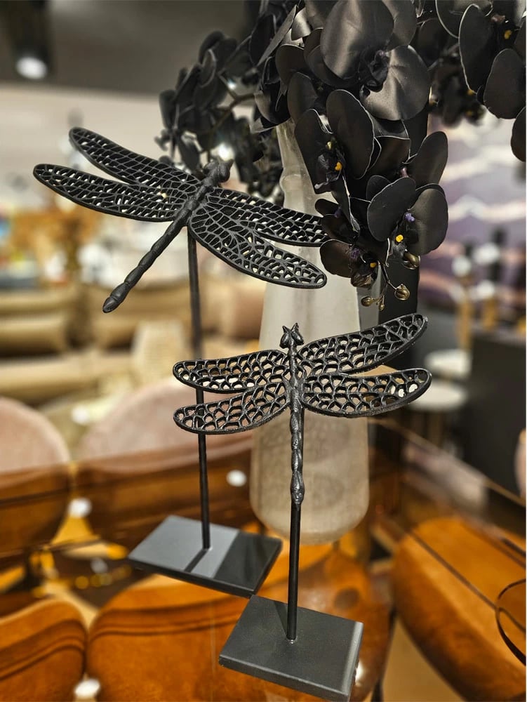 Dekor libellula, formë dragonflaj, alumin, metal i zi, 21x18x34cm