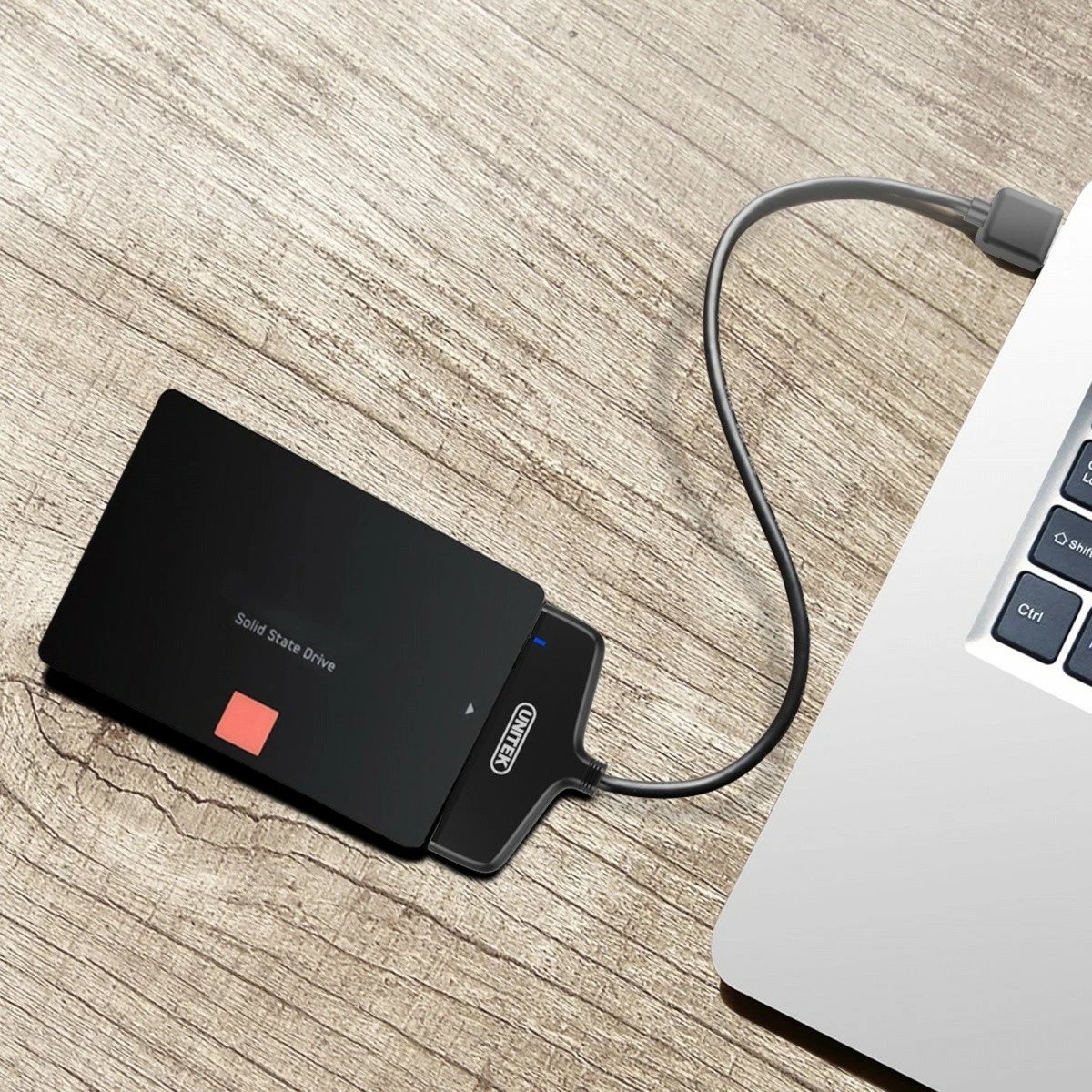 Adapter Unitek Y-1096 USB 3.0 në SATA III për HDD/SSD 2.5", i zi