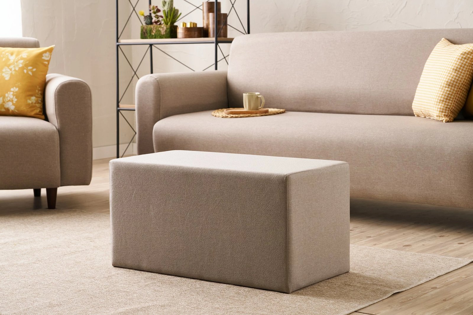 Pouf Atelier del Sofa, Demre, bezhë