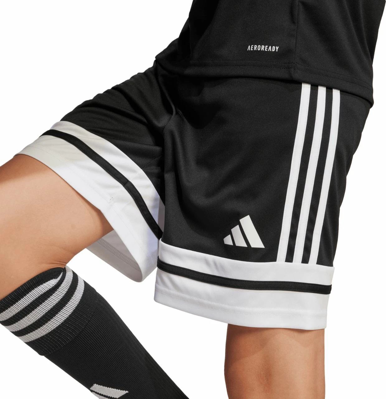 Shorce për fëmijë adidas, të zeza Shorce për fëmijë adidas, të zeza