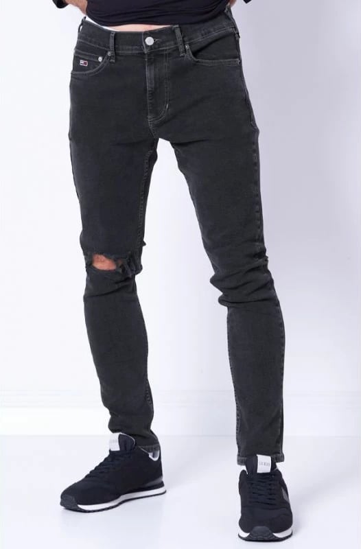 Pantallona për meshkuj Tommy Jeans Scanton Y Cf6282 M DM0DM13700, të zezë