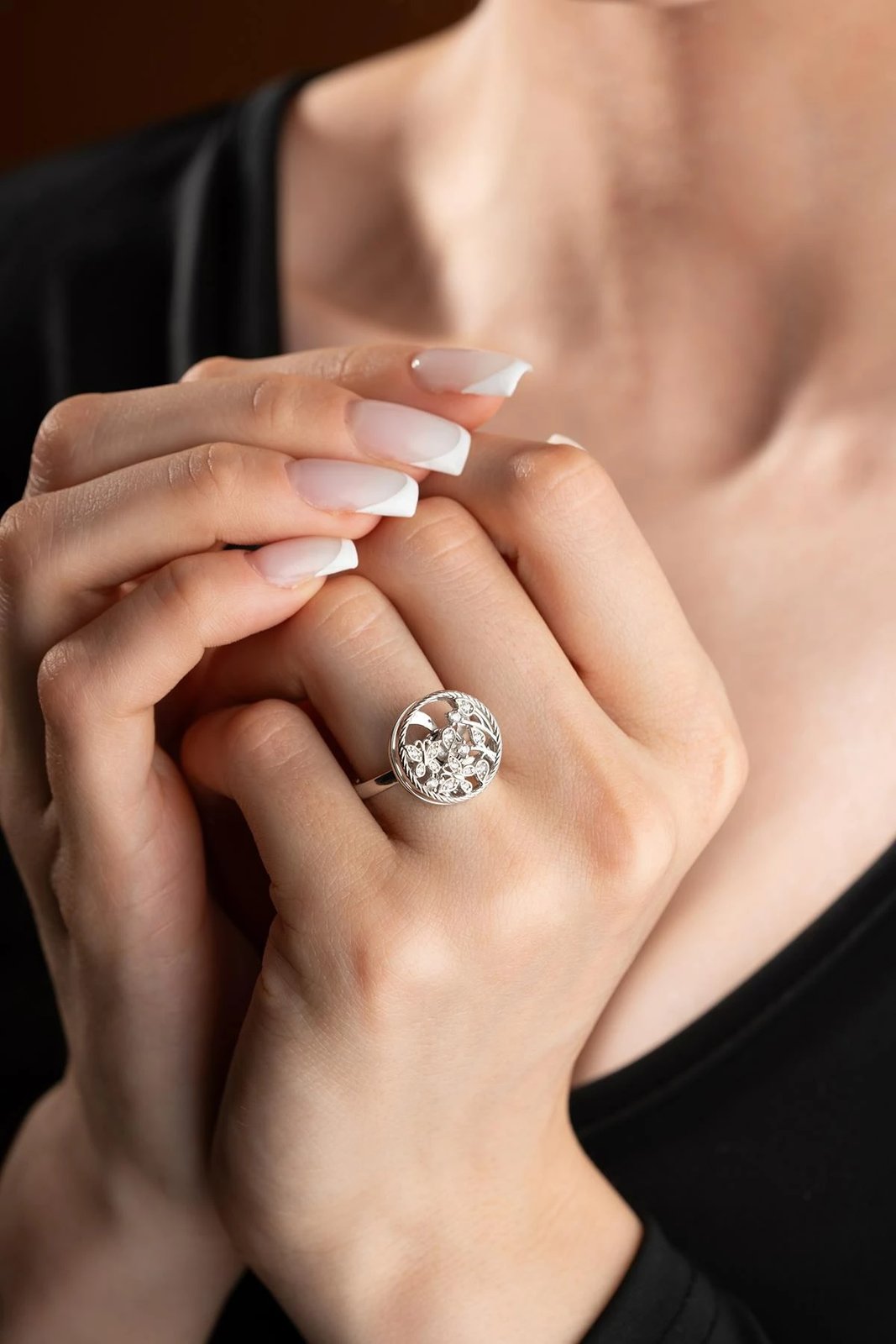 Unazë argjendi, Jumeon, NRZ999251