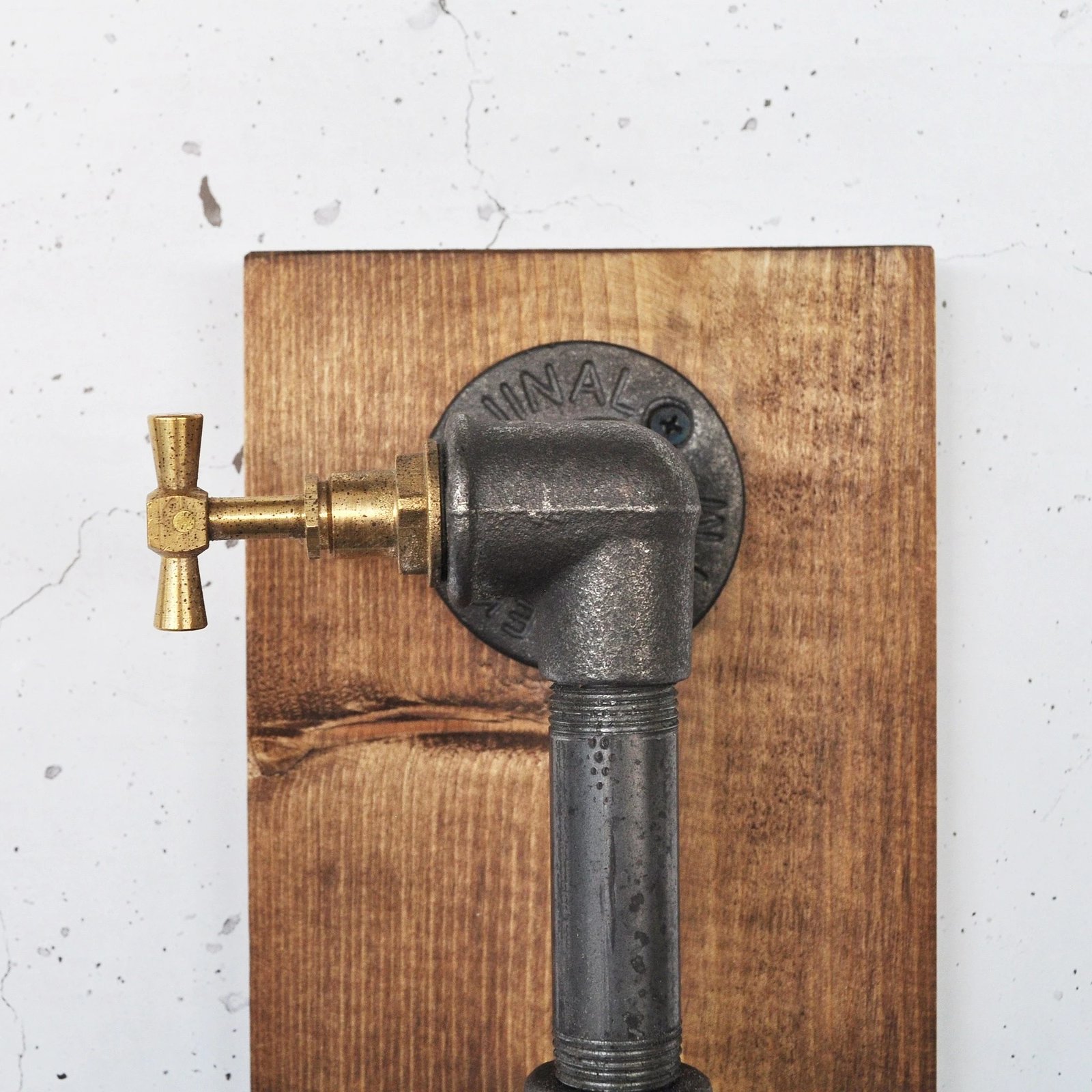 Llambë muri Opviq, dru i fortë, e zezë, PP167