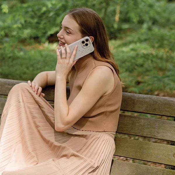 Mbështjellës UNIQ Coehl Terrazzo për iPhone 14 Pro Max, rozë