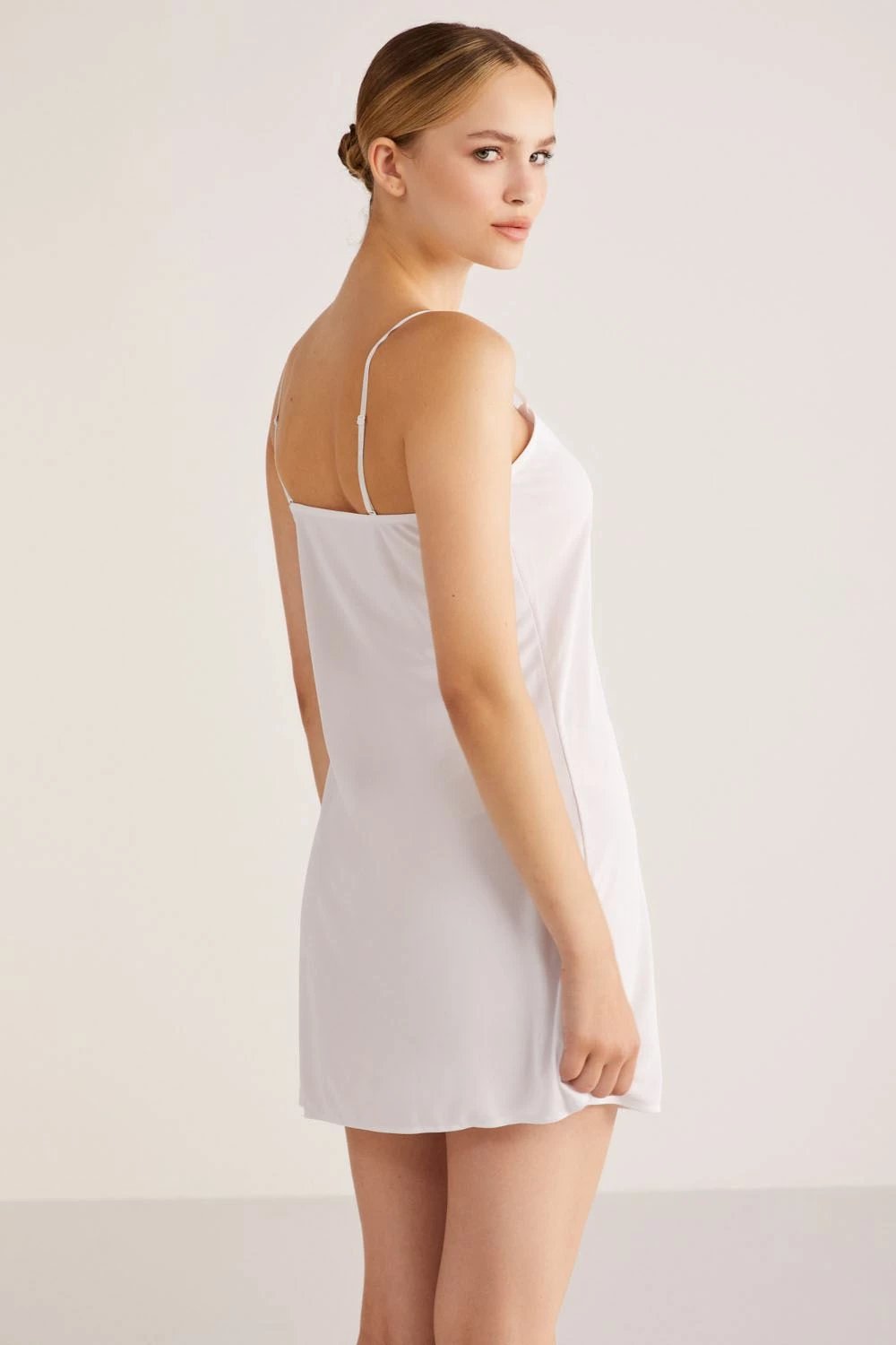 Këmishë nate Jumeon, e bardhë, 1C13CKOK001.001.C00018