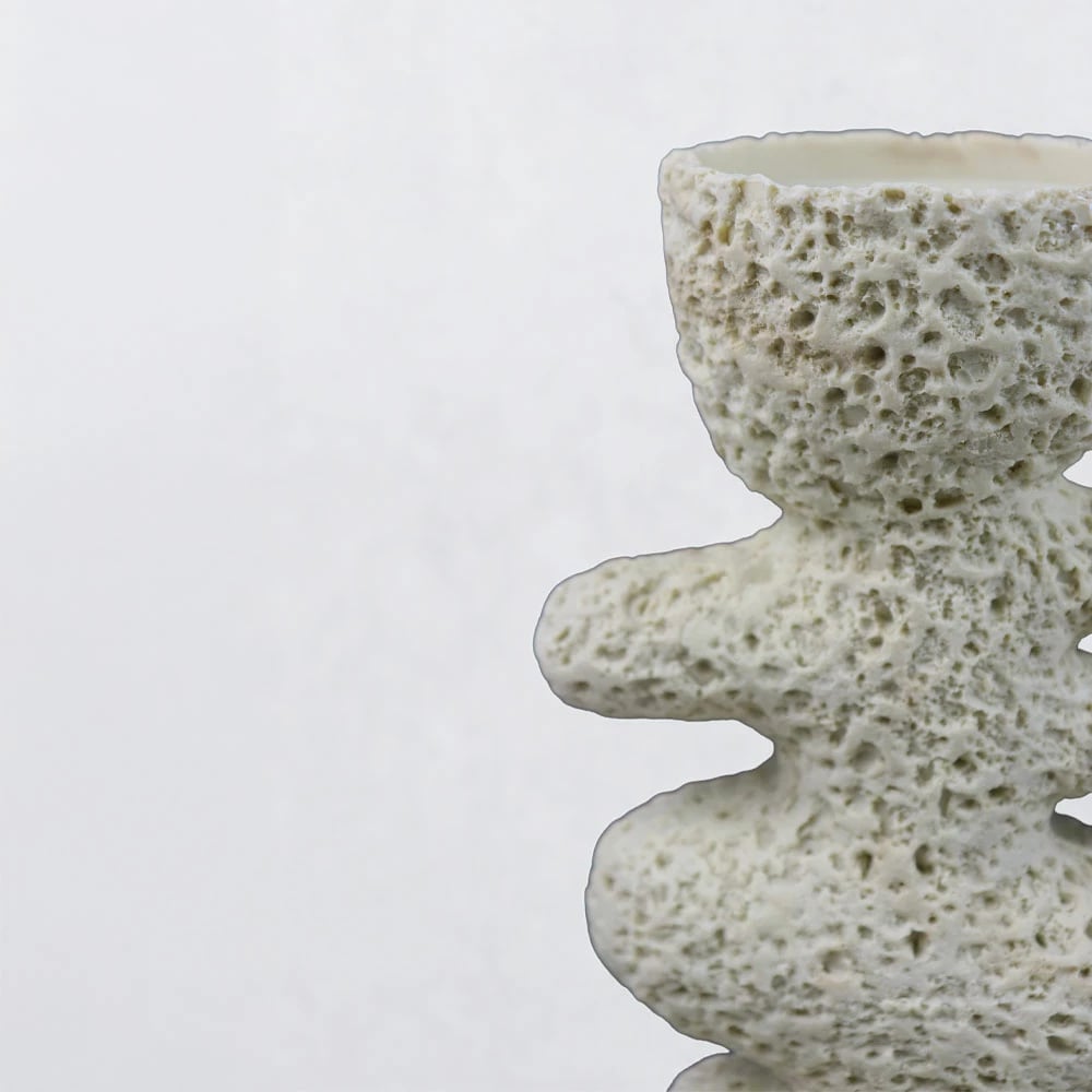 Mbajtës qirinjsh LUSTRE III, dekor, rrëshirë, bezhë, 14.5x9.5x25cm