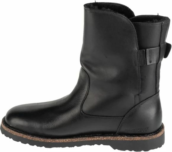 Këpucë Birkenstock, të zeza