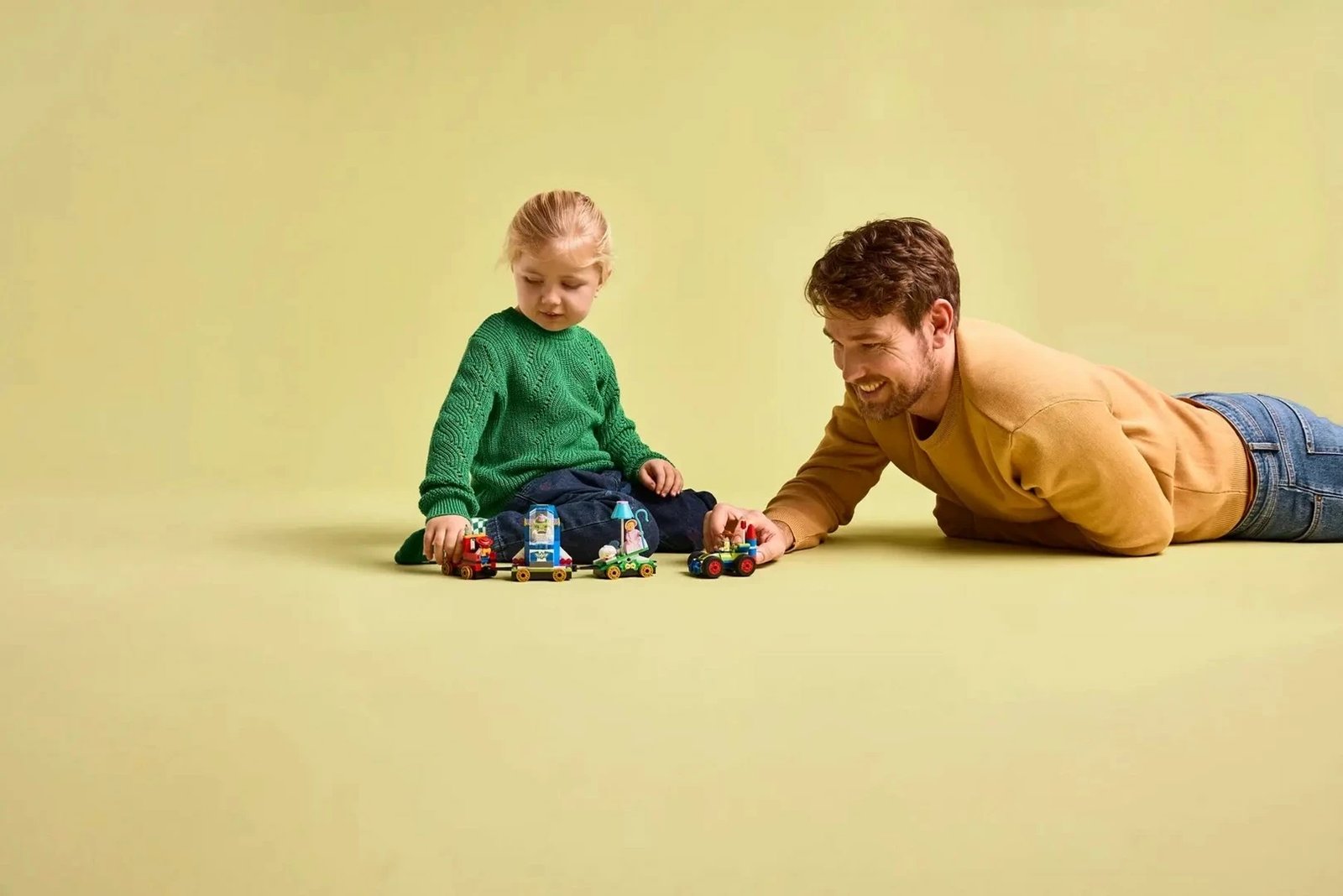 Set LEGO Disney Toy Story Celebration Train and RC Car, 43264, 206 pjesë