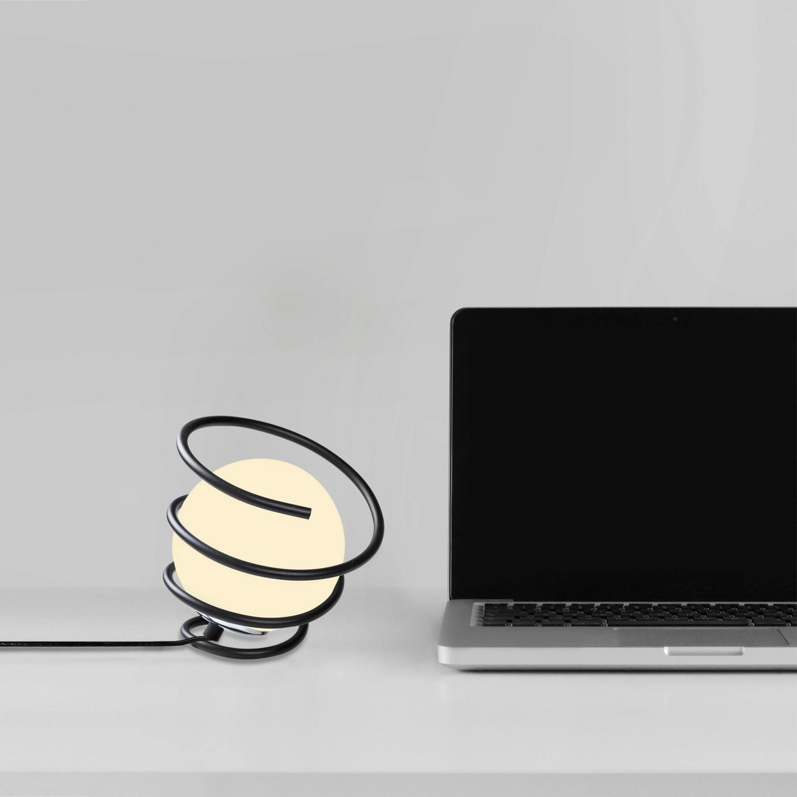 Llambë muri Opviq Elegance - 706-A, ngjyrë e zezë, 20x20x20 cm