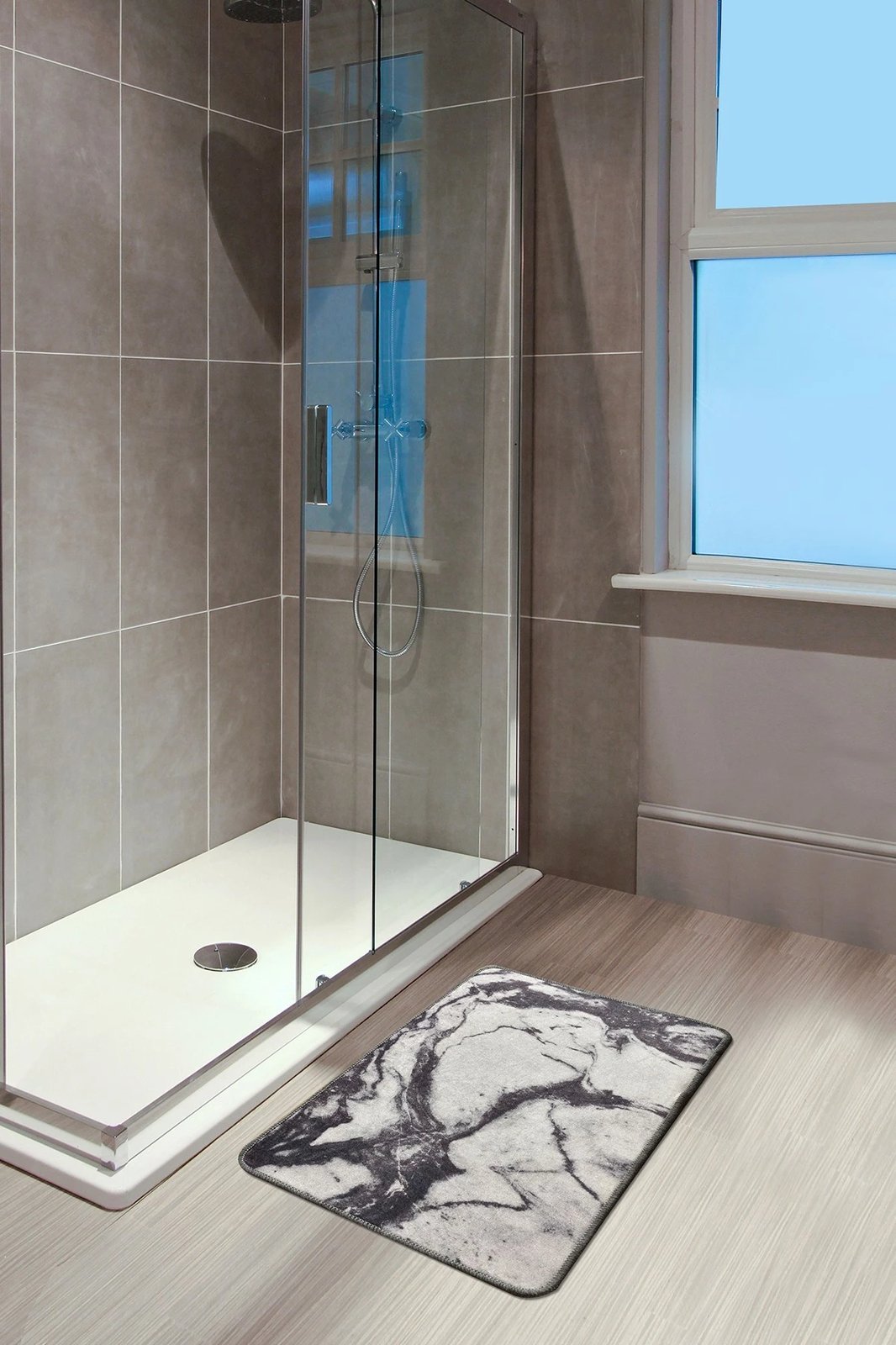 Tapet për banjo Mijölnir, mermer, shumëngjyrësh, 40x60cm