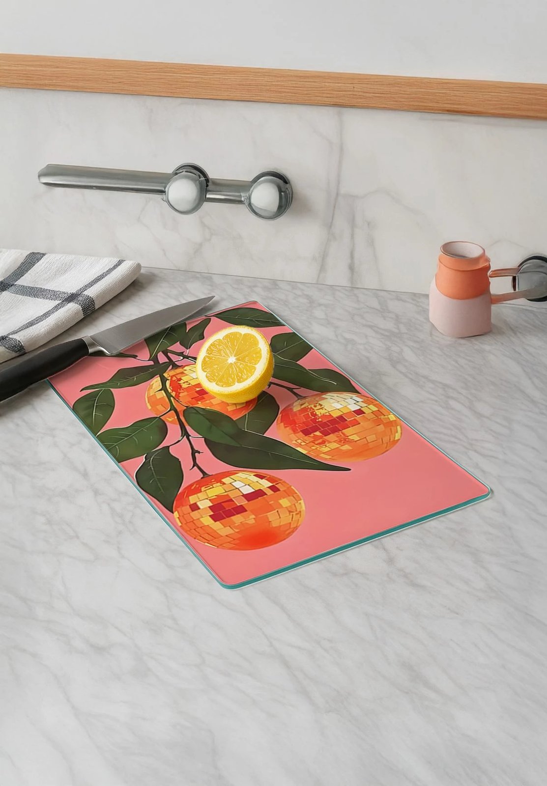 Dërrasë prerëse Hermia, qelq i temperuar, shumëngjyrëshe, 30x40cm Dërrasë prerëse Hermia, qelq i temperuar, shumëngjyrëshe, 30x40cm