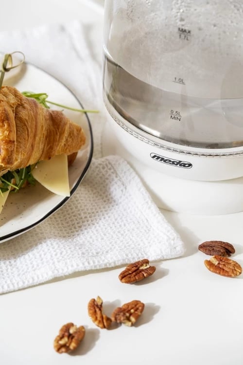 Zierëse elektrike, Mesko, MS 1302, 1.7 L xham, 1850-2200W, bazë 360°, ndriçim LED, e bardhë