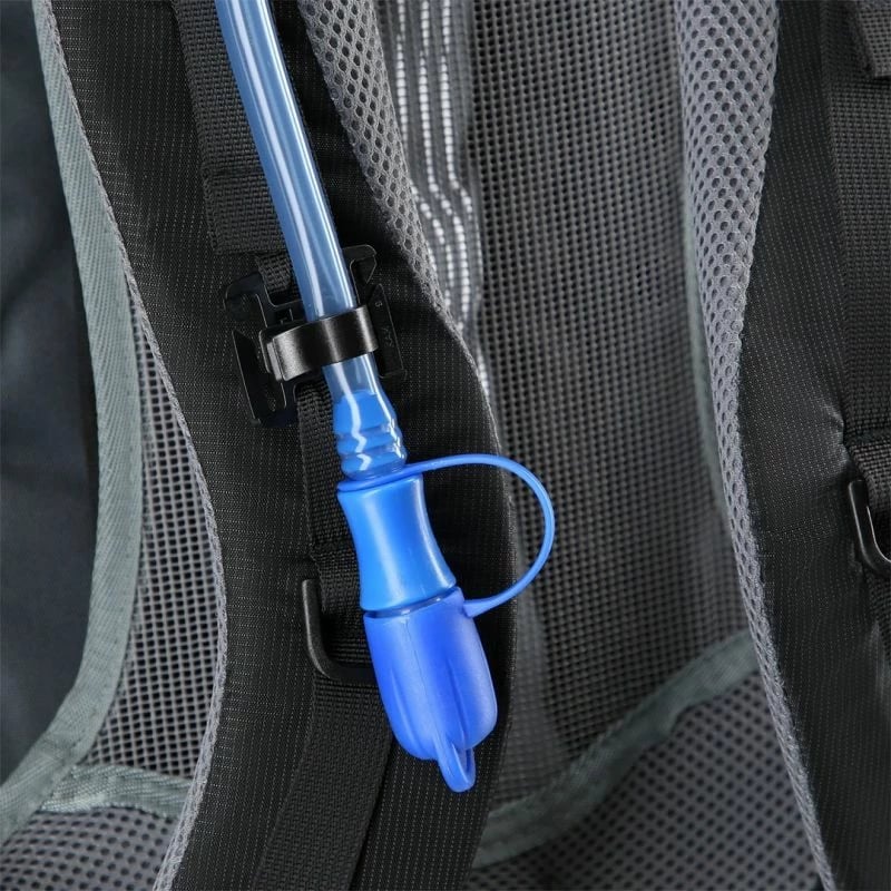 Çantë shpine hiking Nils Extreme, e zezë