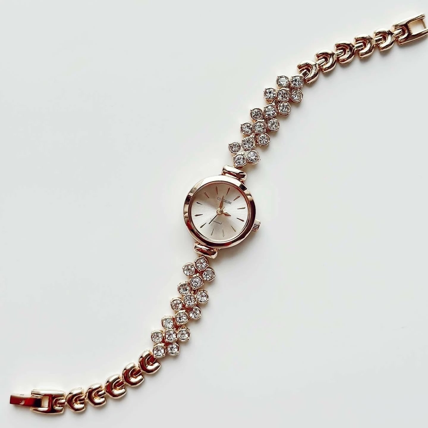 Orë dore për gra, ngjyrë ari dhe e bardhë, Jumeon Ovein