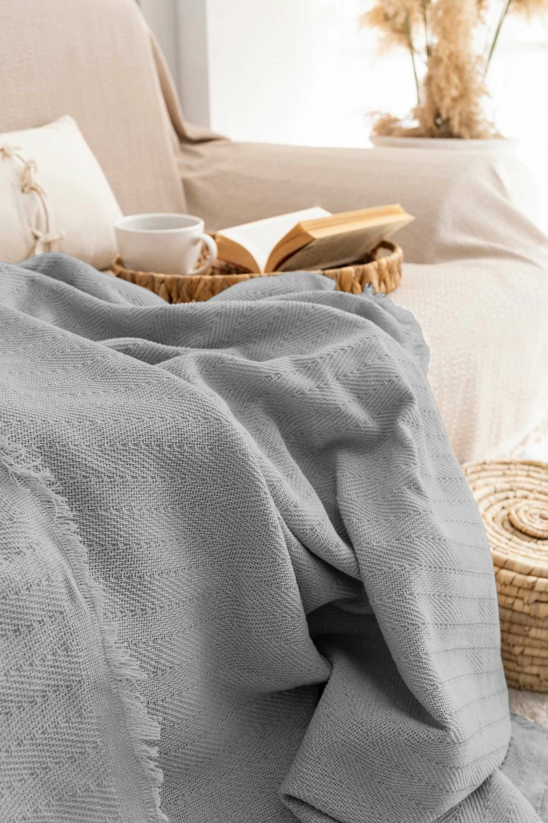 Mbulesë divani L'essentiel, gri e çelët, 180x300cm