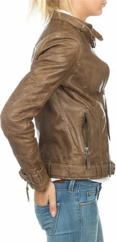 Jakne lëkure Wrangler për femra