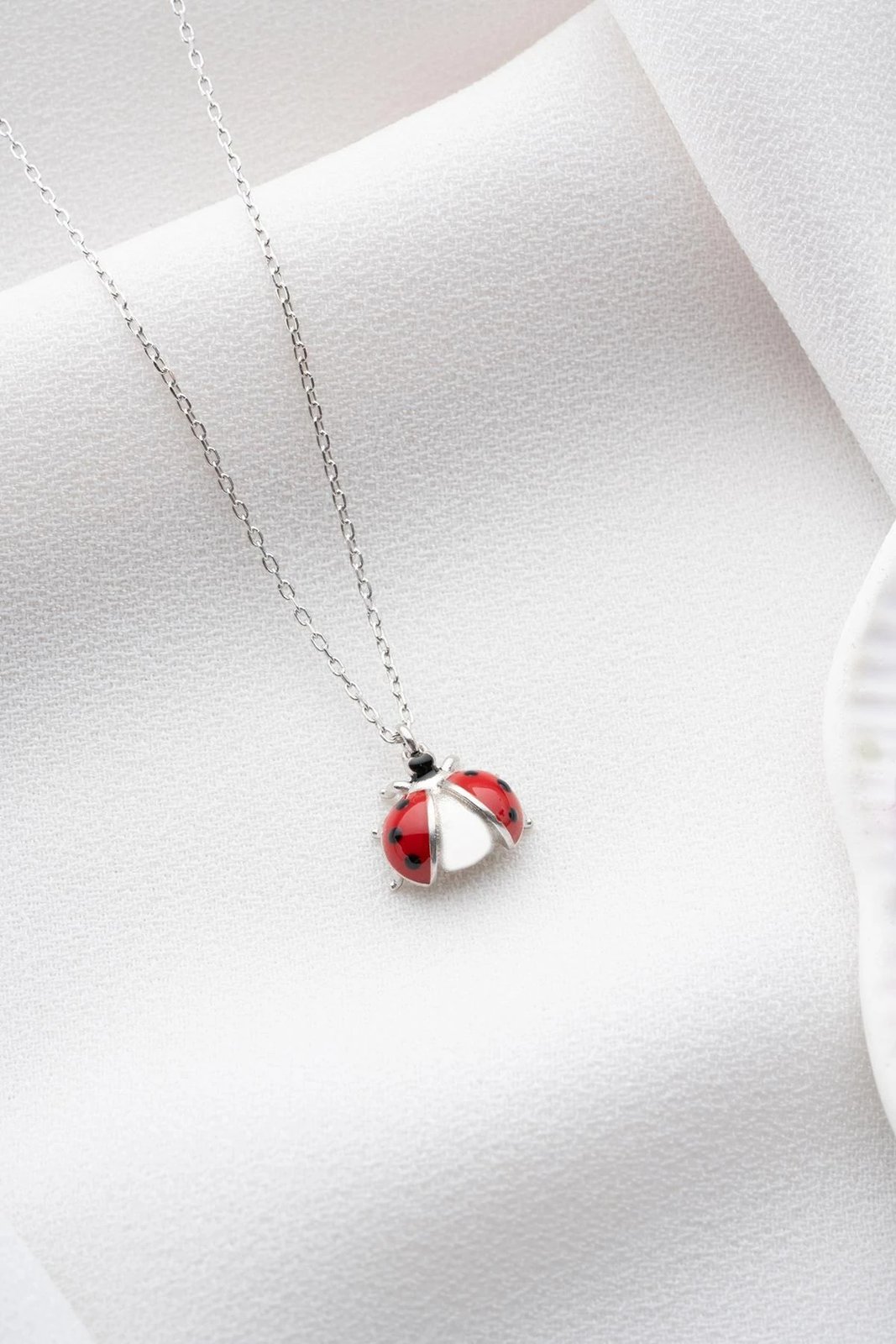 Varëse argjendi me buburrec, Jumeon, NRZ999225