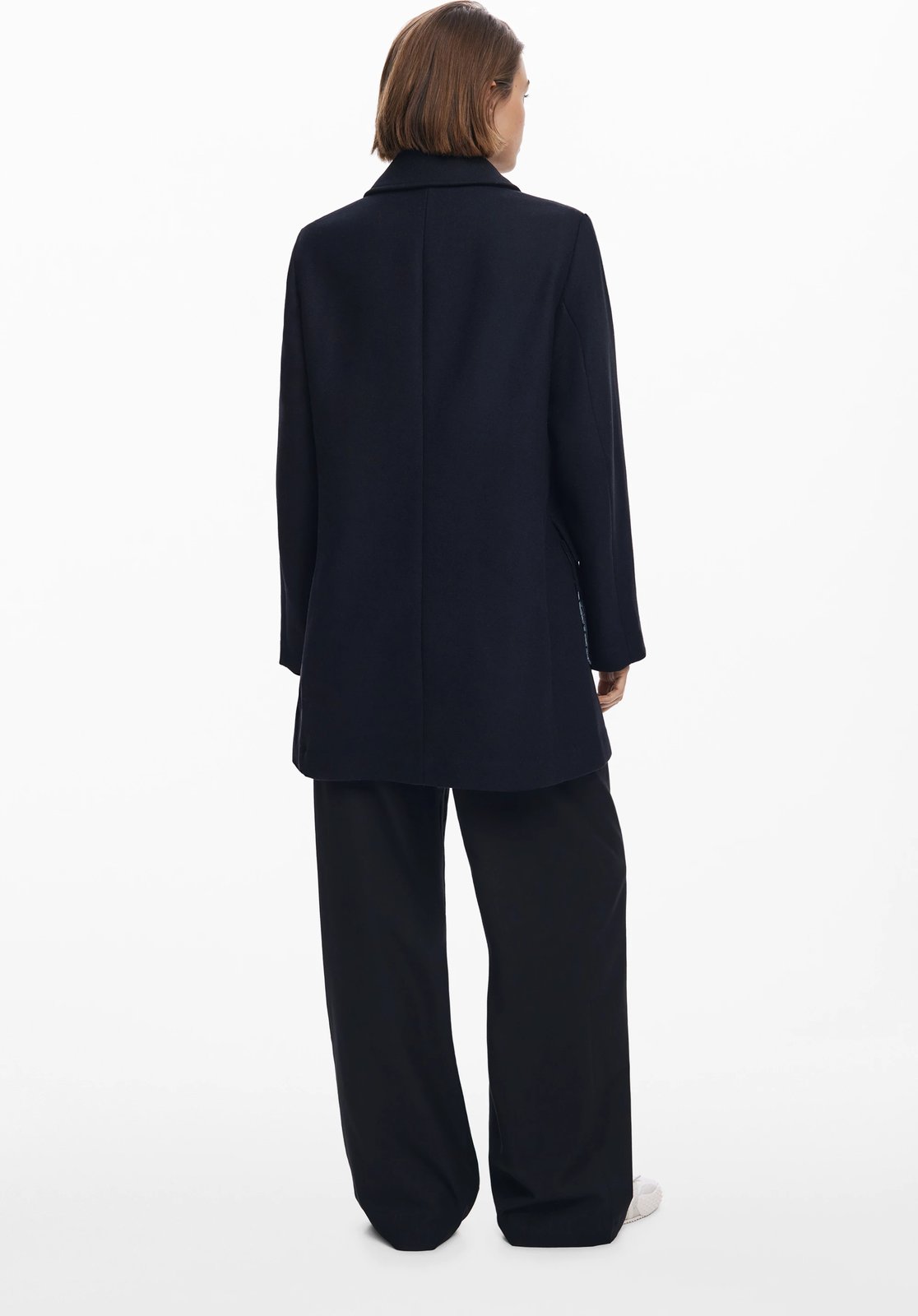 Jakne Desigual femra, e zezë