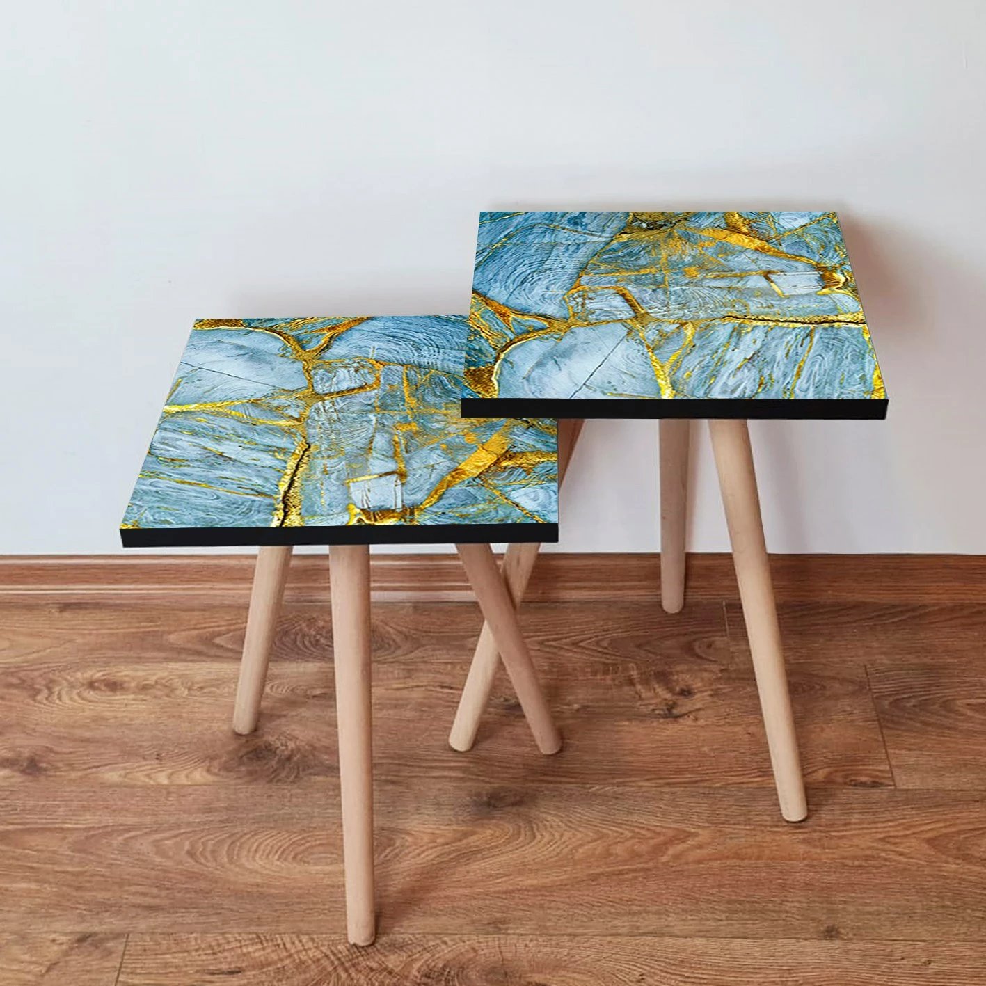 Set tavolinash ndihmëse, dy copë, ngjyrë kaltër dhe ari, Skye Decor, 2Shp235