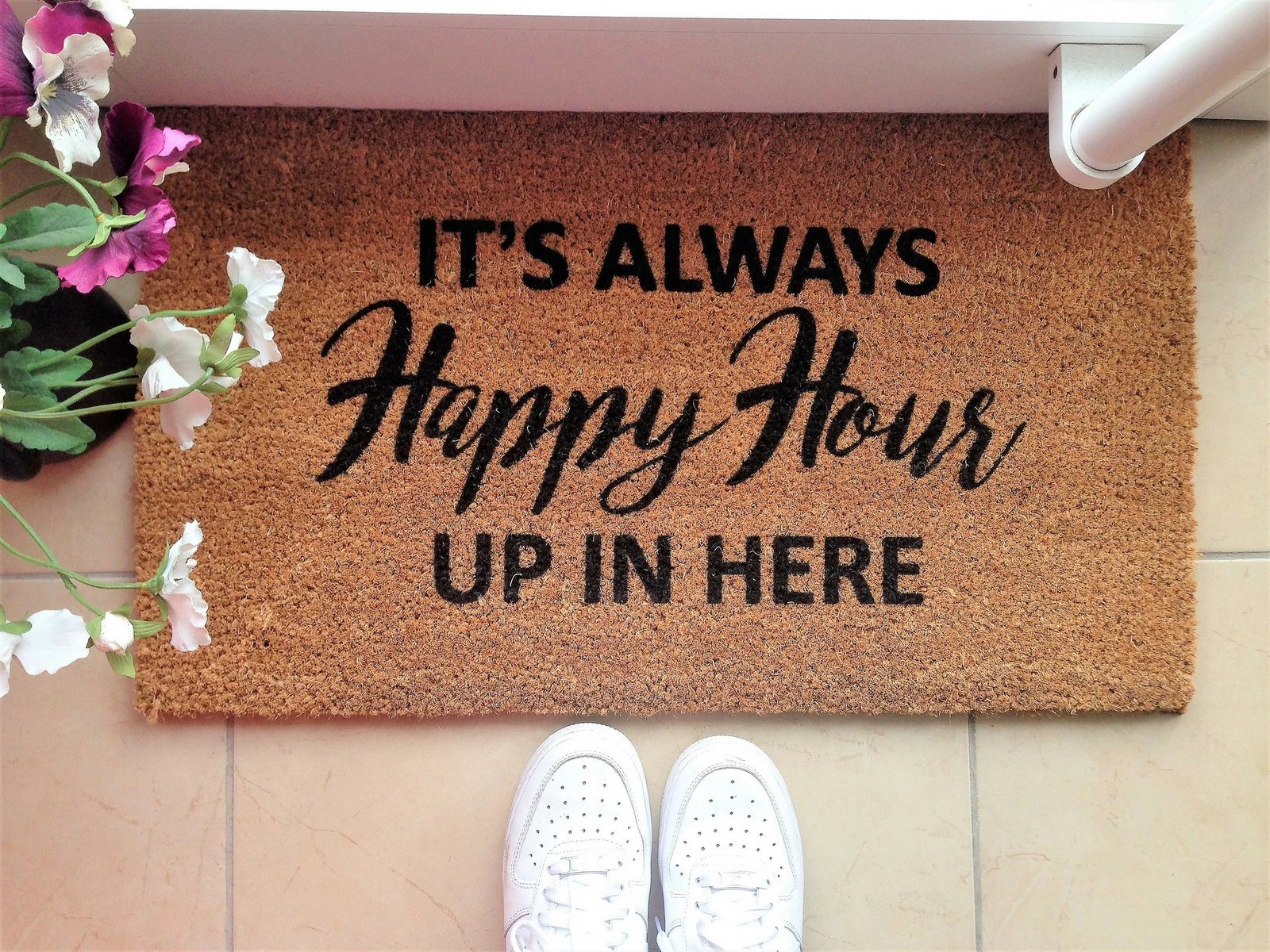 Shilte hyrëse Coco, dizajn Aberto, Happy Hour