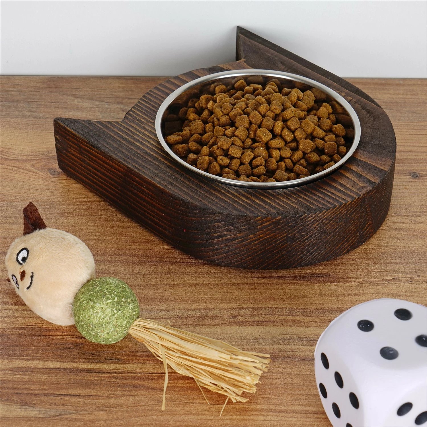 Enë ushqimi për kafshë, dru bredhi, ngjyrë arre, Hanah Home Pet011