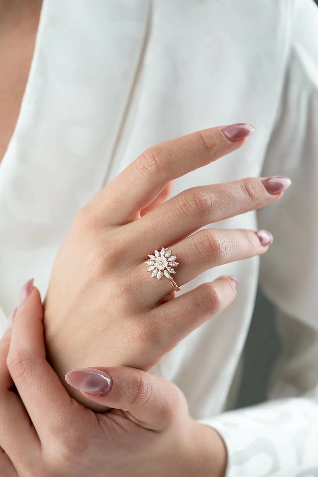 Unazë argjendi me gur trëndafili, NRZ1000244