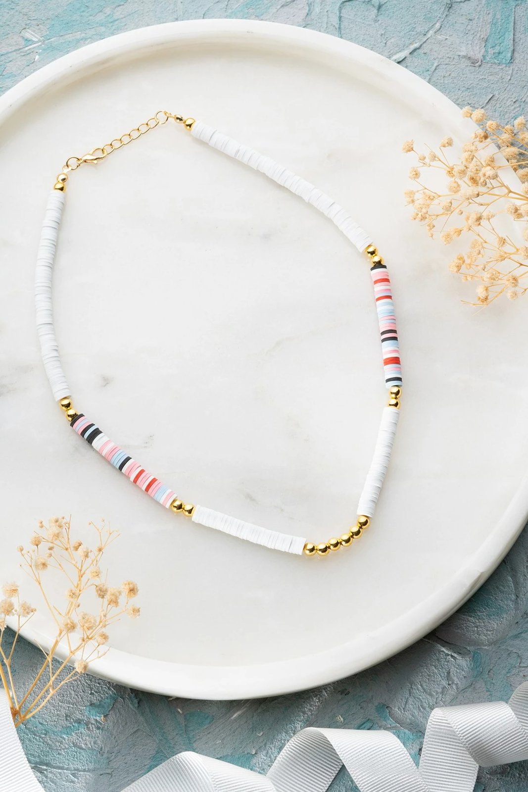 Varëse qafe Jumeon, KL-0874, shumëngjyrëshe