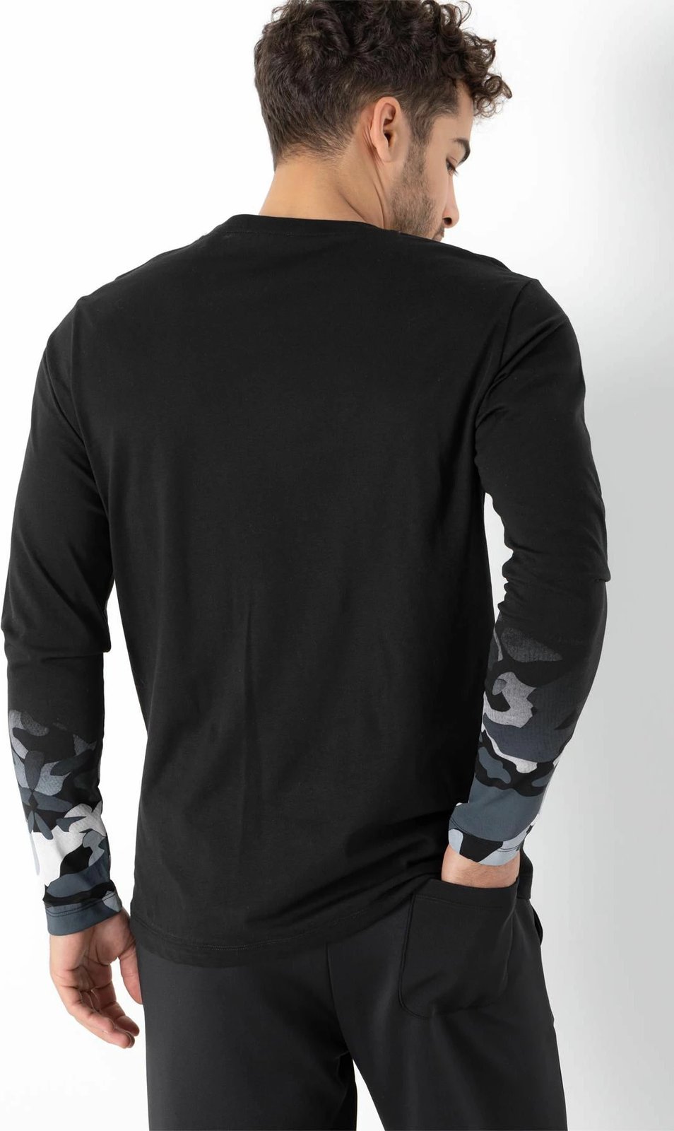 Set pizhamash për burra, Jumeon, 002-000690, e zezë