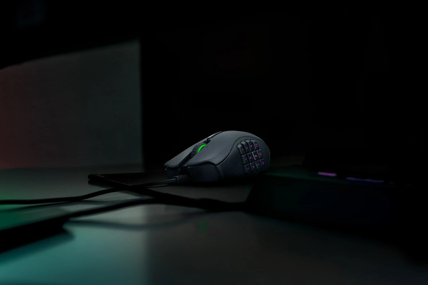 Maus Razer Naga Trinity, i zi