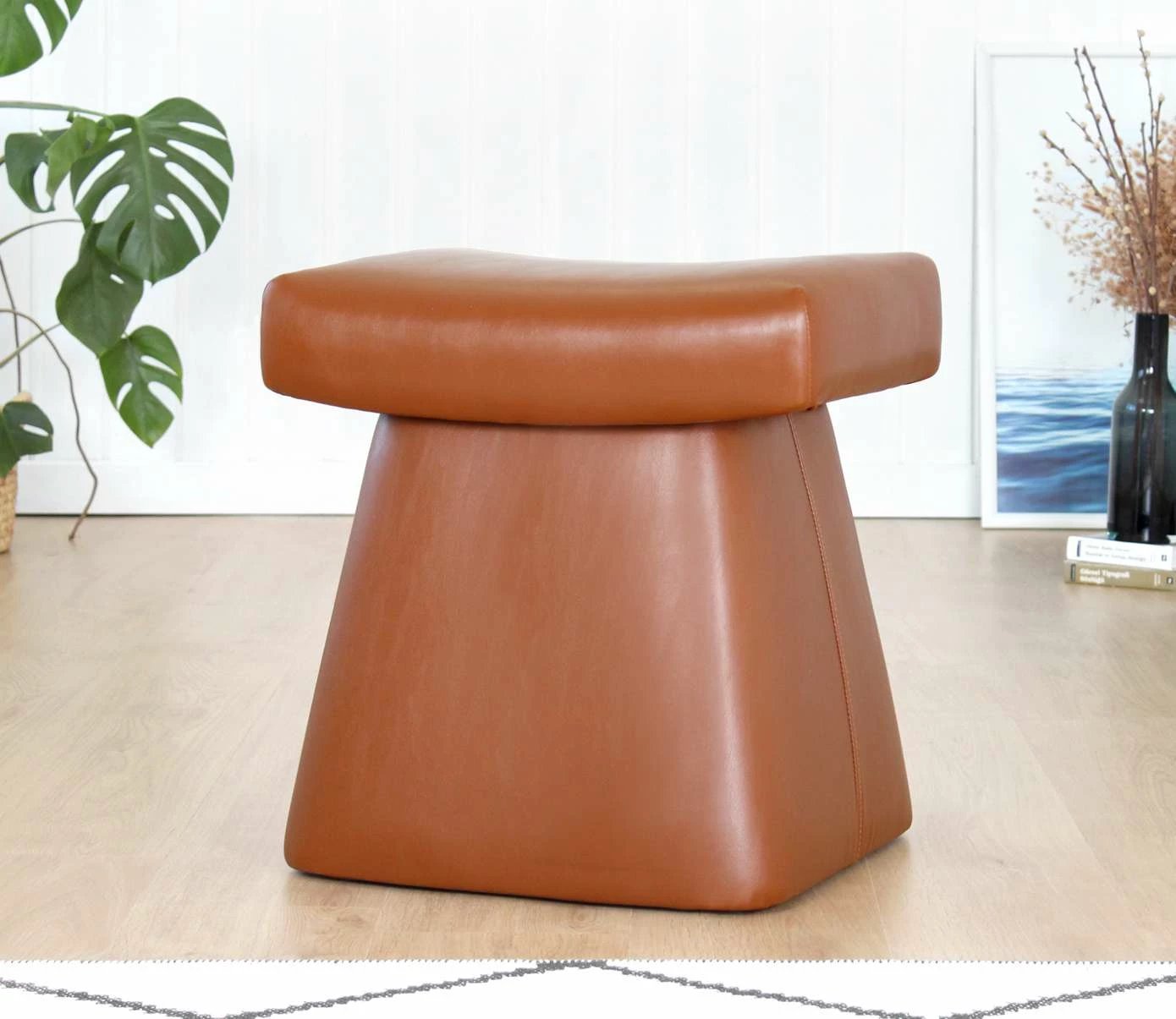 Puf prej lëkure PU, ngjyrë tan, Atelier del Sofa, Dambert