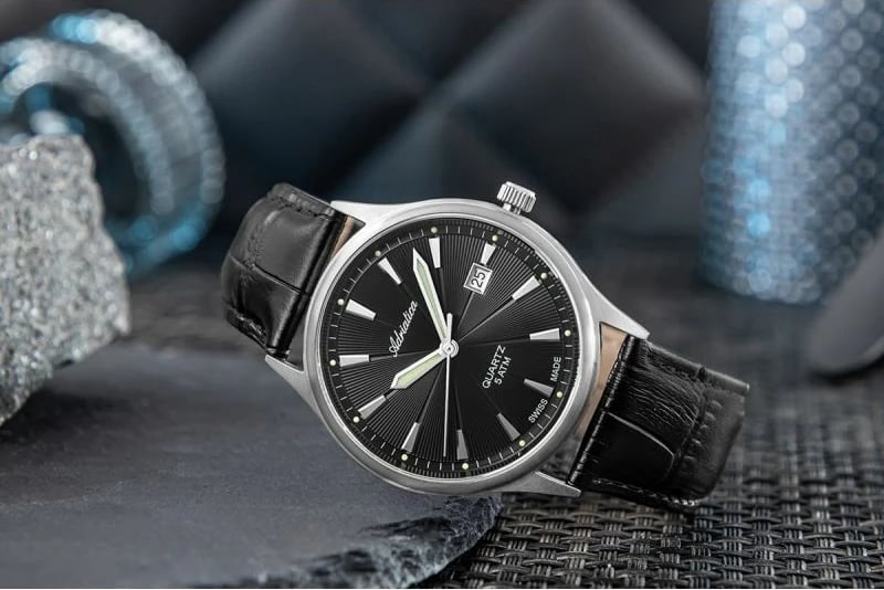 Orë dore për meshkuj Adriatica, e zezë