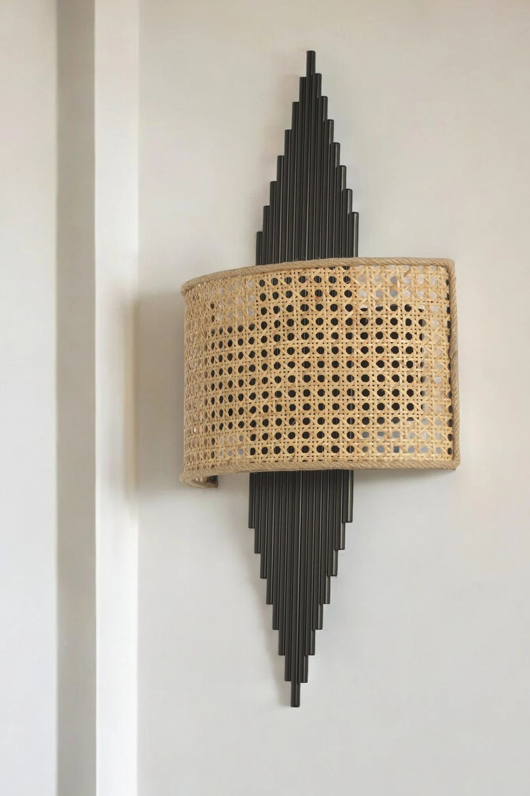 Llambë muri Opviq, Hande - 8764-3P, metal dhe stof, e zezë/bezhë