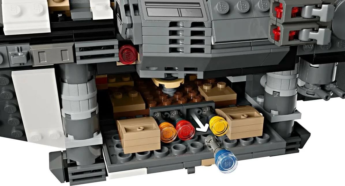 Set LEGO Star Wars Onyx Cinder 75374, 1325 pjesë, për fëmijë 10+, me minifigura