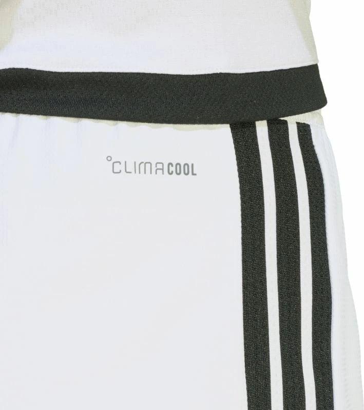 Shorce për meshkuj adidas, të bardha e të zeza