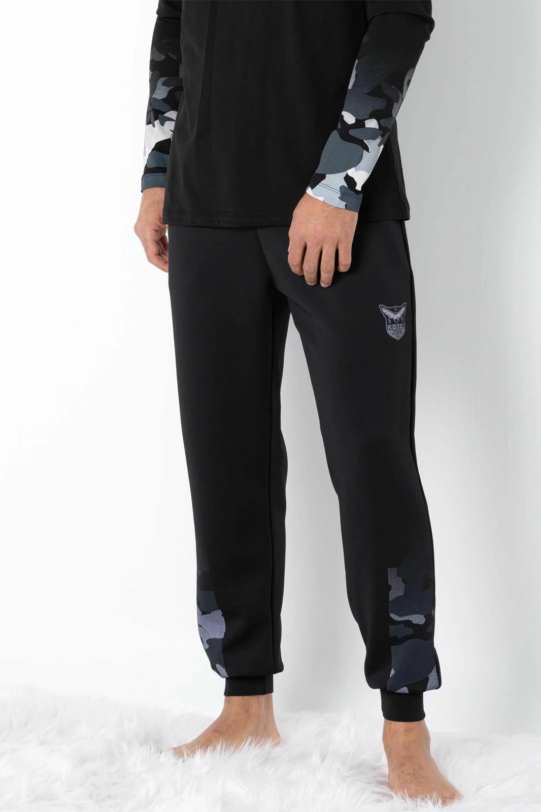 Set pizhamash për burra, Jumeon, 002-000690, e zezë