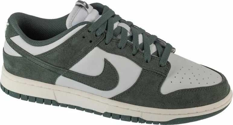 Atlete Nike për femra, të gjelbra