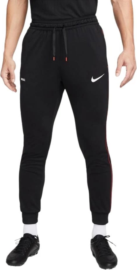 Pantallona sportive Nike për meshkuj, të zeza
