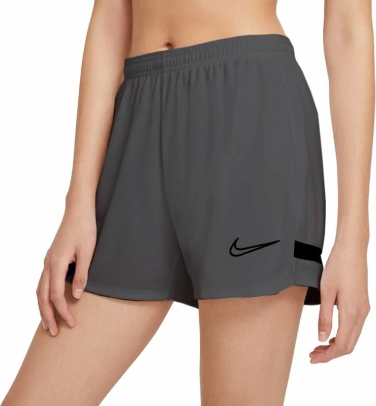 Shorce për femra Nike, gri