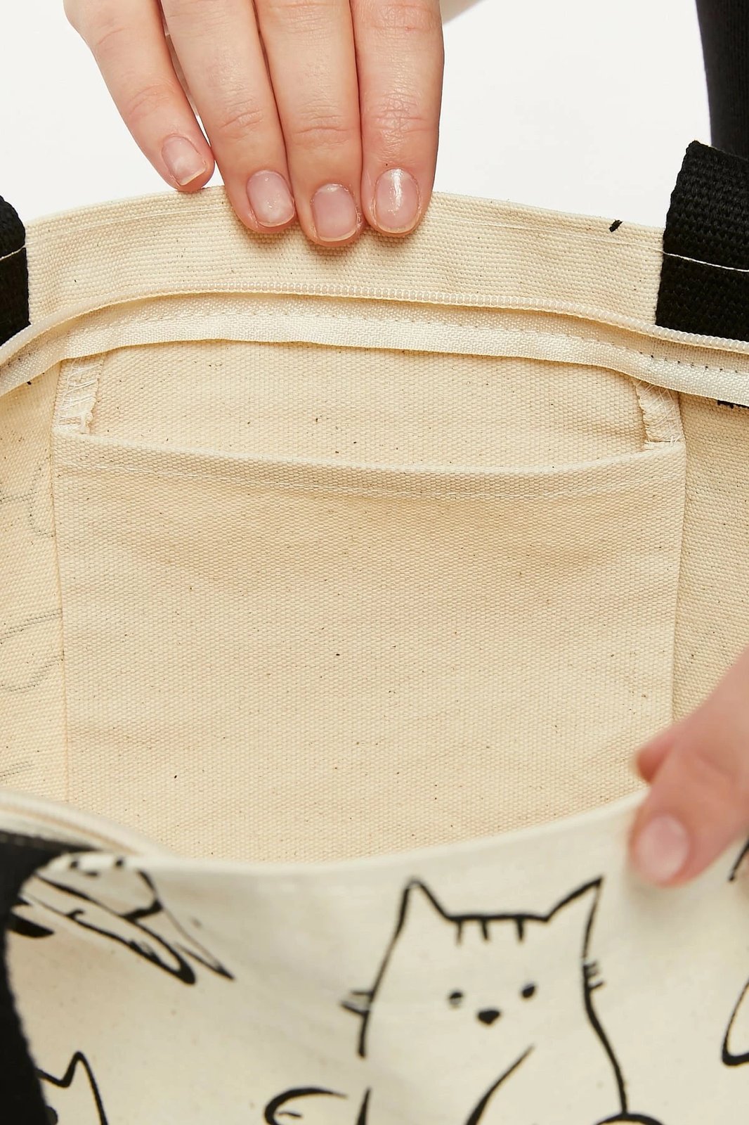 Çantë tote Zoozie Bags, krem e zezë, 2207