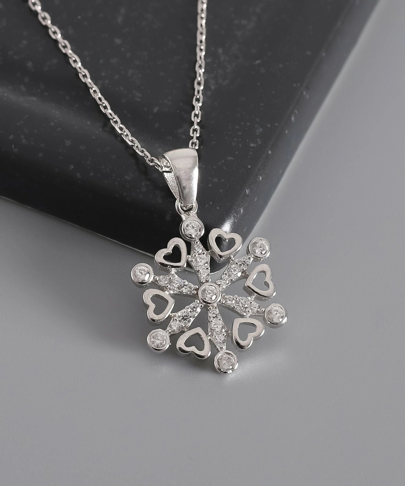 Varëse argjendi, Jumeon, AEKL2249