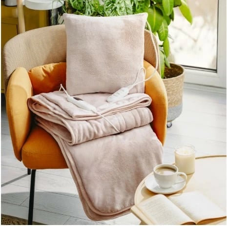 Jastëk elektrik Adler AD 7444, 38x38 cm, 2 nivele temperature, 80 W, mbrojtje nga mbinxehja, mbulesë polar e lareshme, rozë