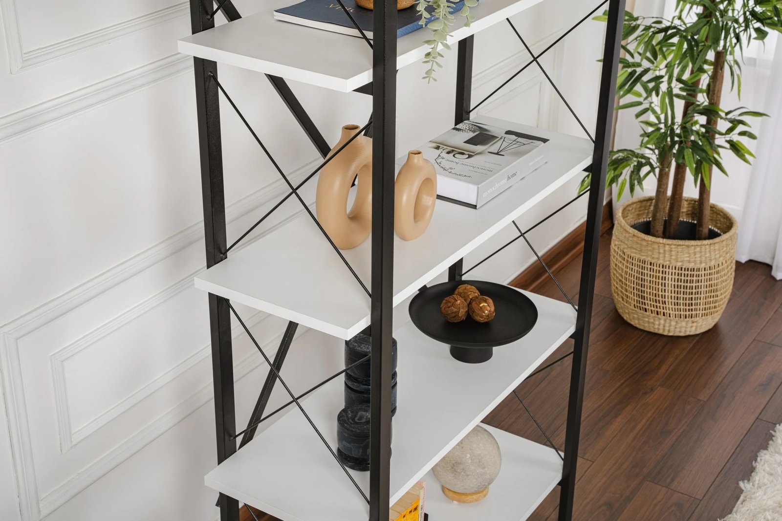 Raft librash Nordure, Elysian, bardhë e zi