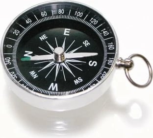 Teleskop Bresser Pluto 114/500 EQ, dizajn karbon