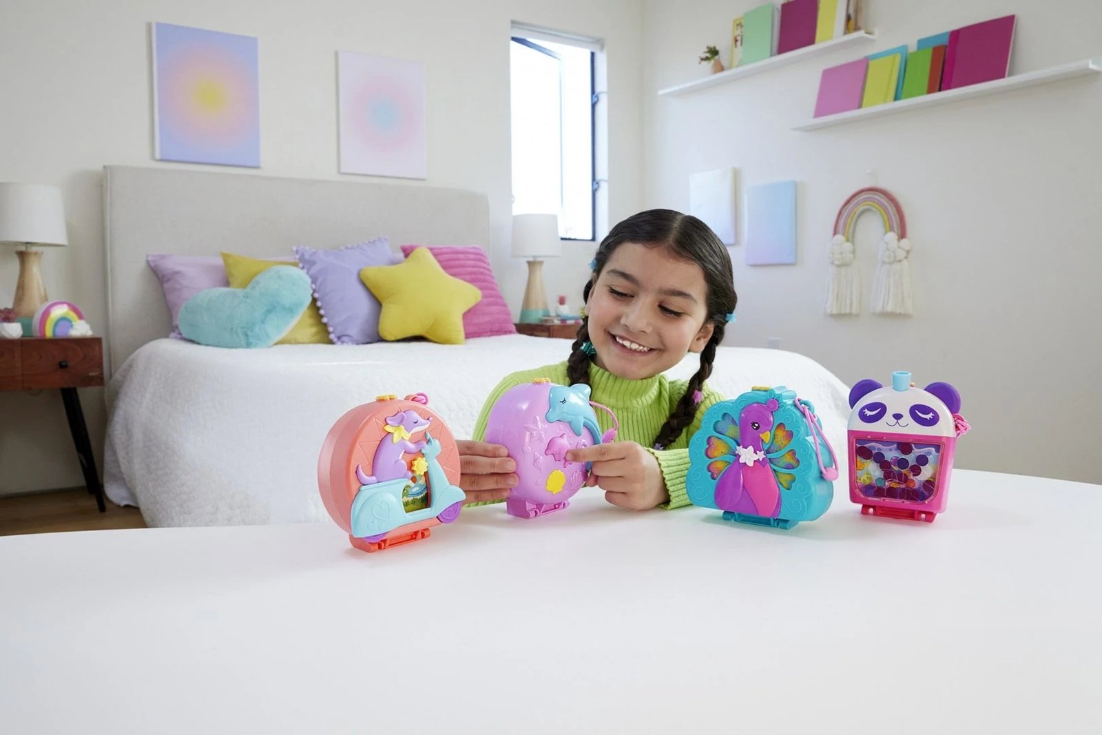 Set lodrash Polly Pocket Adventure Moped Compact me 2 kukulla të vogla dhe kafshë lodër, shumëngjyrëshe