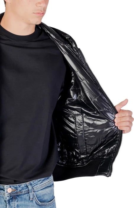 Jakne Blauer meshkuj, e zezë