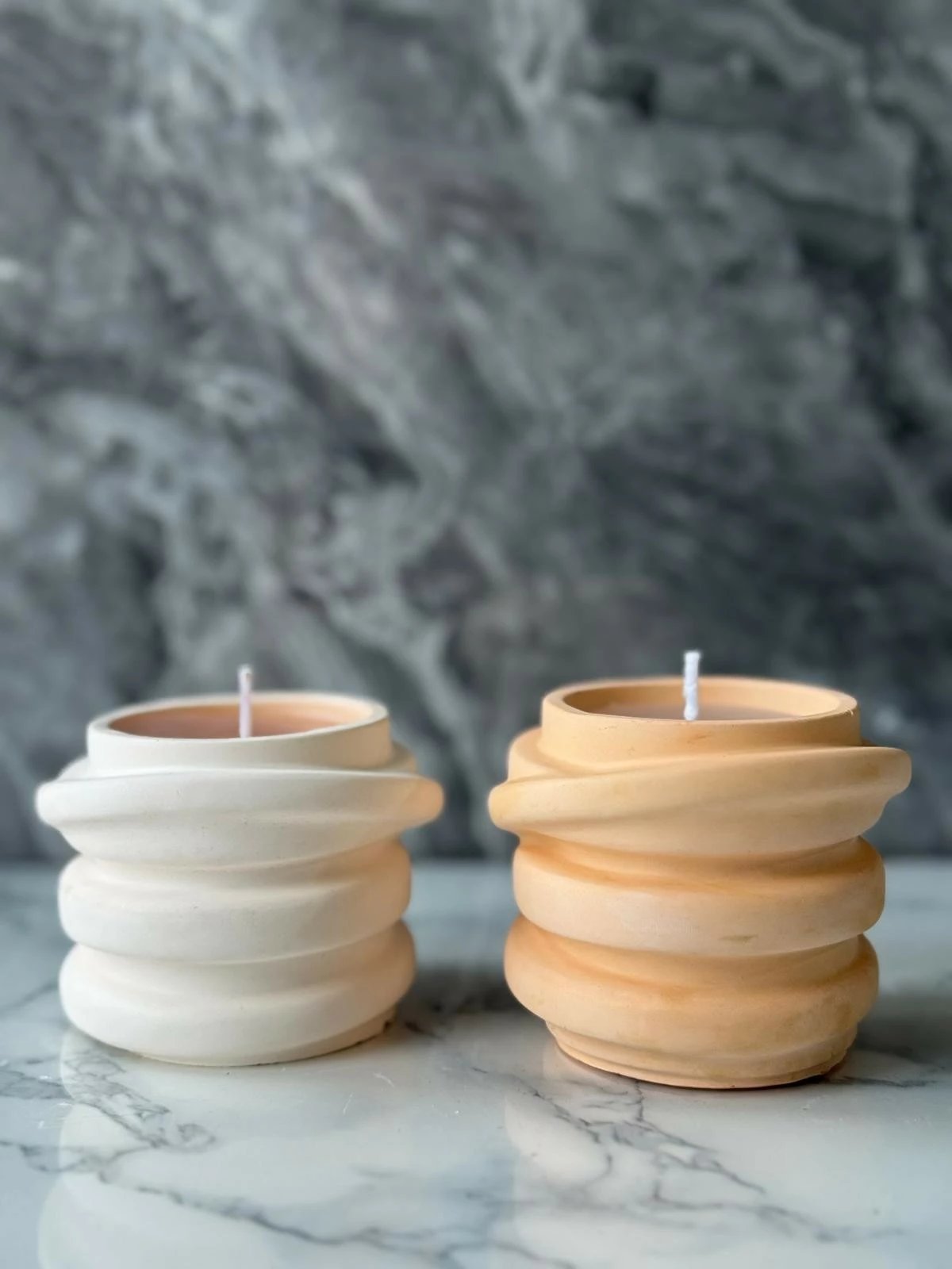 Set qirinjsh prej betoni, 2 copë, ngjyrë e bardhë, Evila Originals, Glamour Candle 6TM