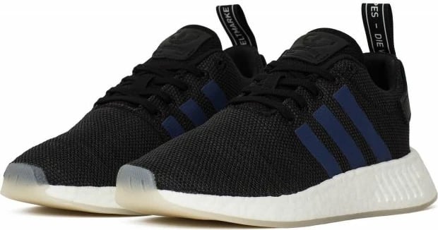 Atlete adidas për meshkuj dhe femra, të zeza