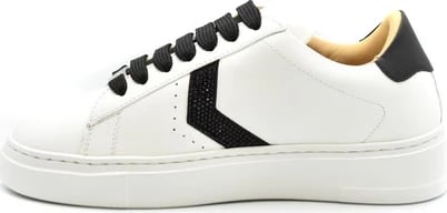 Atlete Philipp Plein donna të bardha