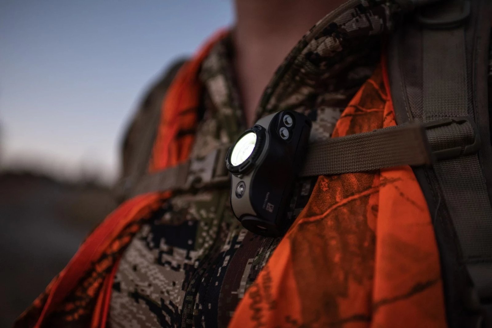 Dritë koke Ledlenser MH8, LED, e zezë