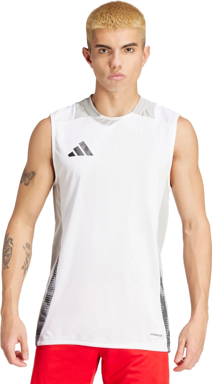 Maicë pa menge për meshkuj adidas, e bardhë